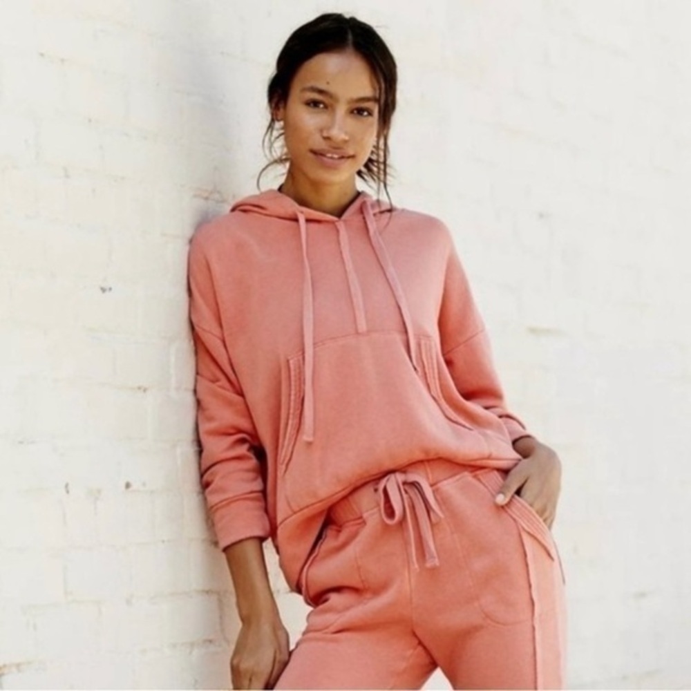 🧡 FP Movement Oversized Hoodie NWOT | Small | Warm Coral Tone